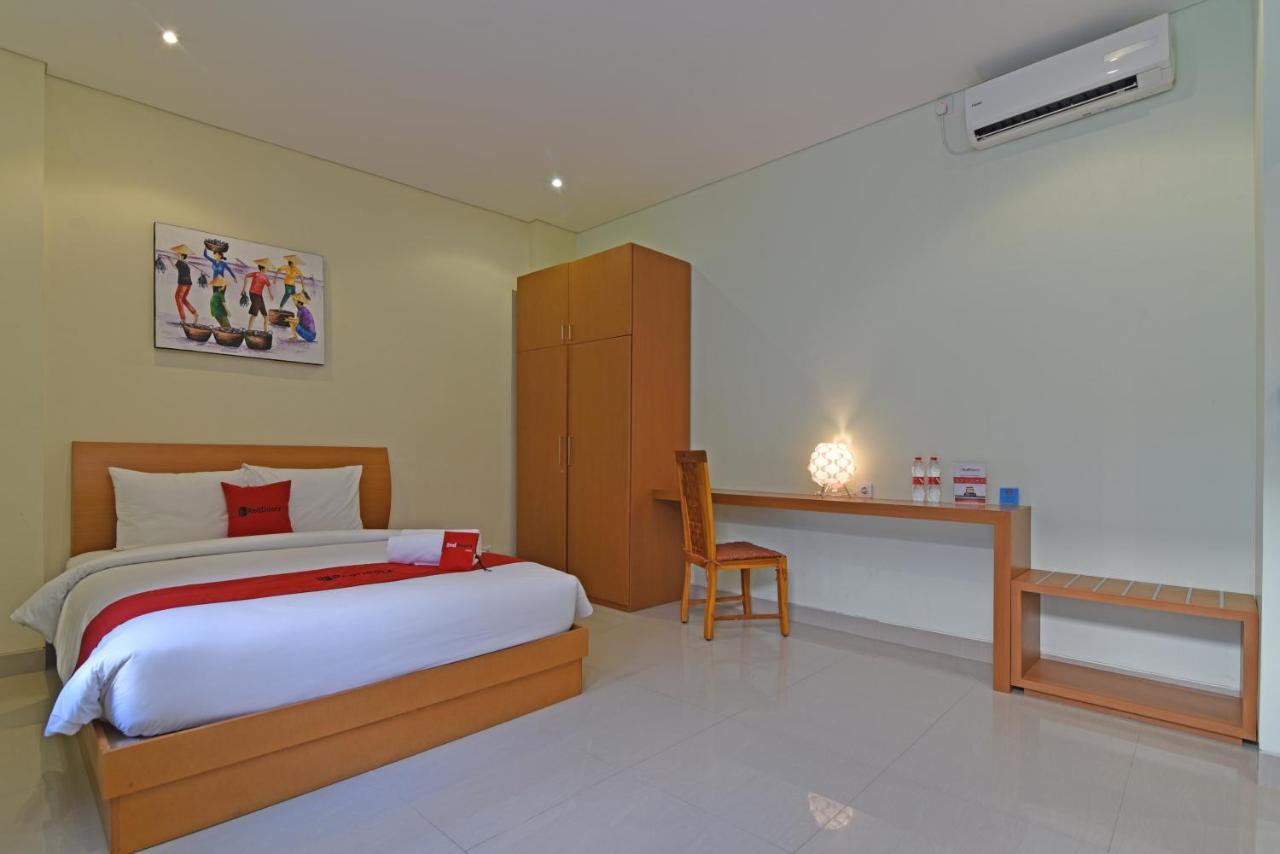 Reddoorz Plus @ Mahendradatta Denpasar מראה חיצוני תמונה