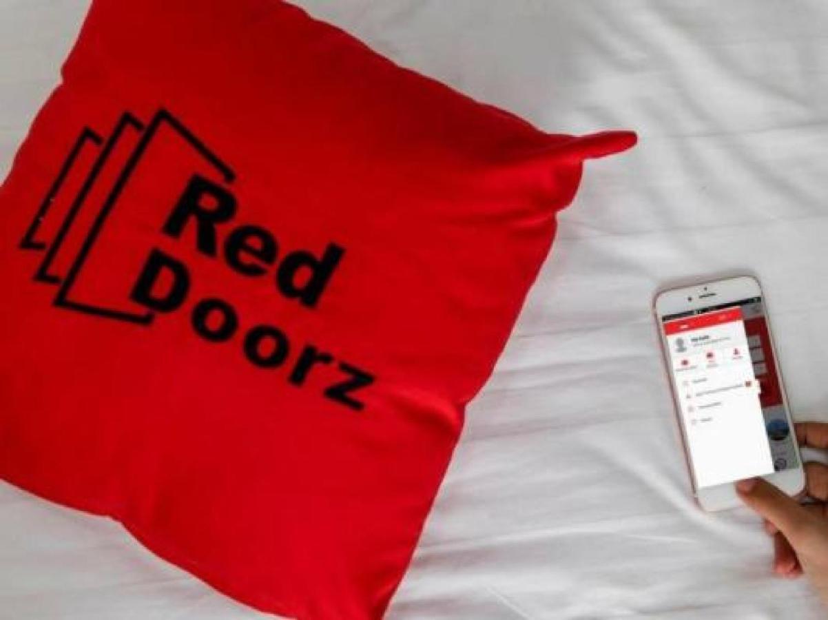 Reddoorz Plus @ Mahendradatta Denpasar מראה חיצוני תמונה